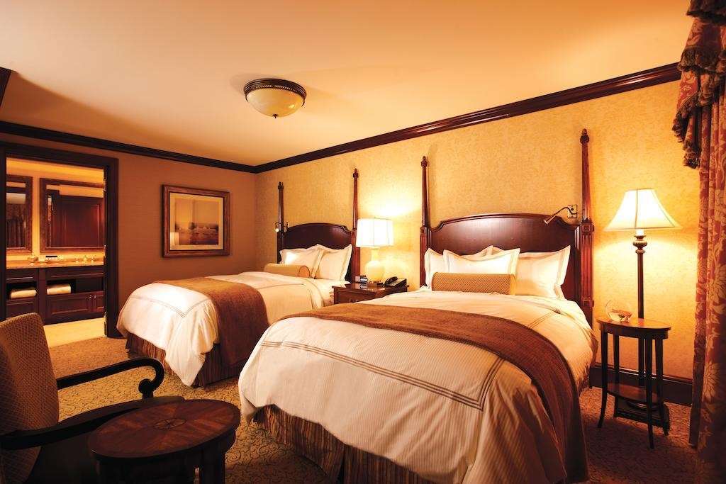 The Towers At The Kahler Grand Hotel Rochester Room photo
